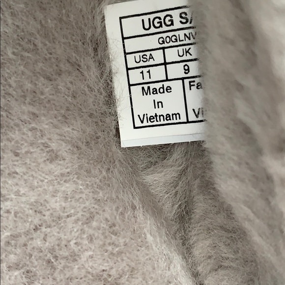 NWB Authentic ugg mirabelle slippers - Picture 6 of 8